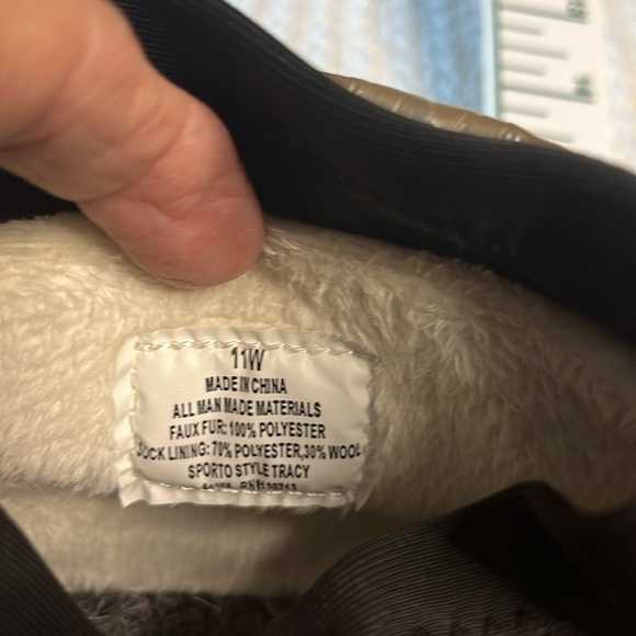 Sporto "Barefoot Wool" Women 11 Wide amazing comfortable metallic gold booties - Picture 9 of 9